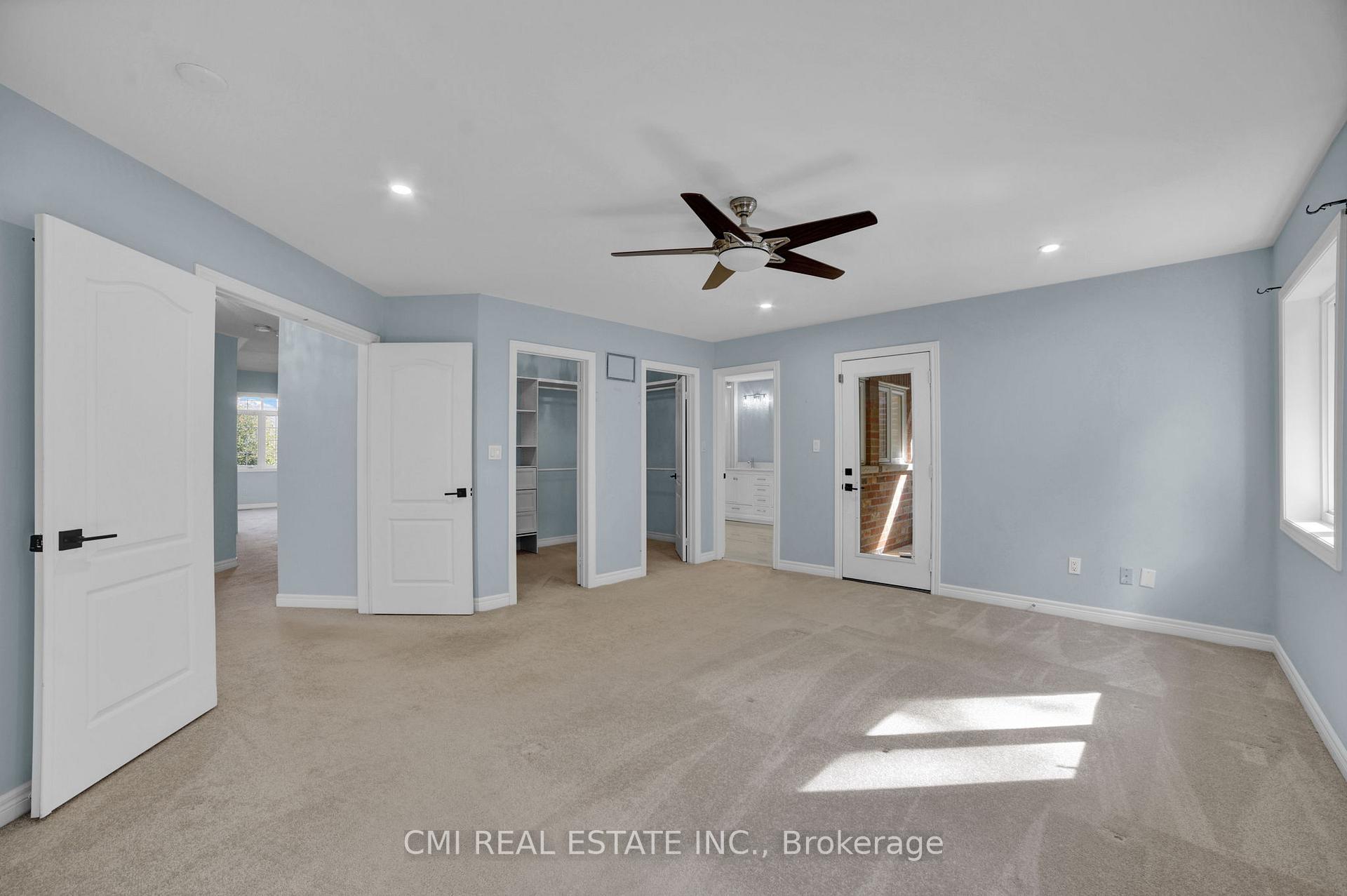 Photo 3 of 2171 Jardine Crescent, Burlington, Orchard — HOMEH