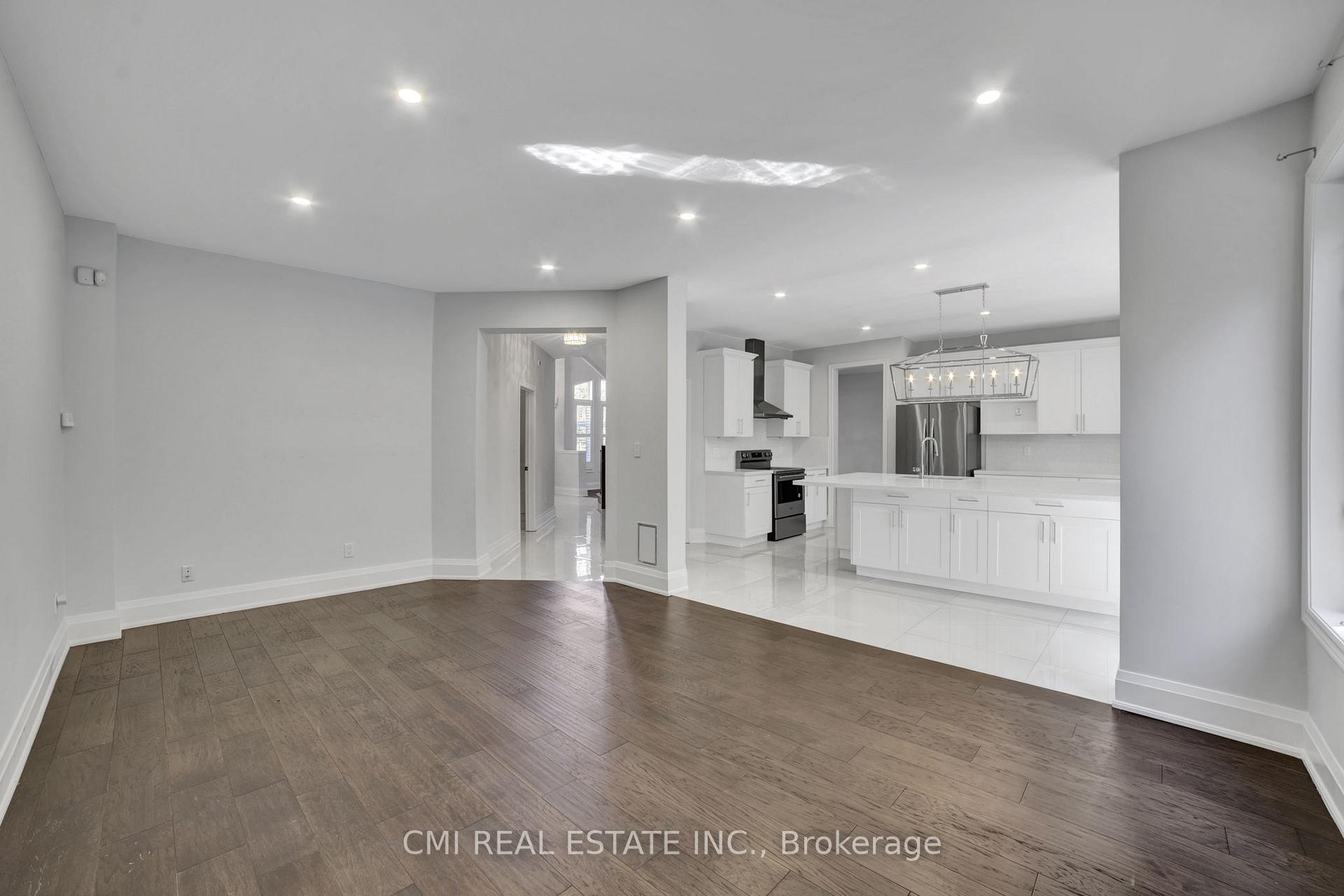 Photo 16 of 2171 Jardine Crescent, Burlington, Orchard — HOMEH