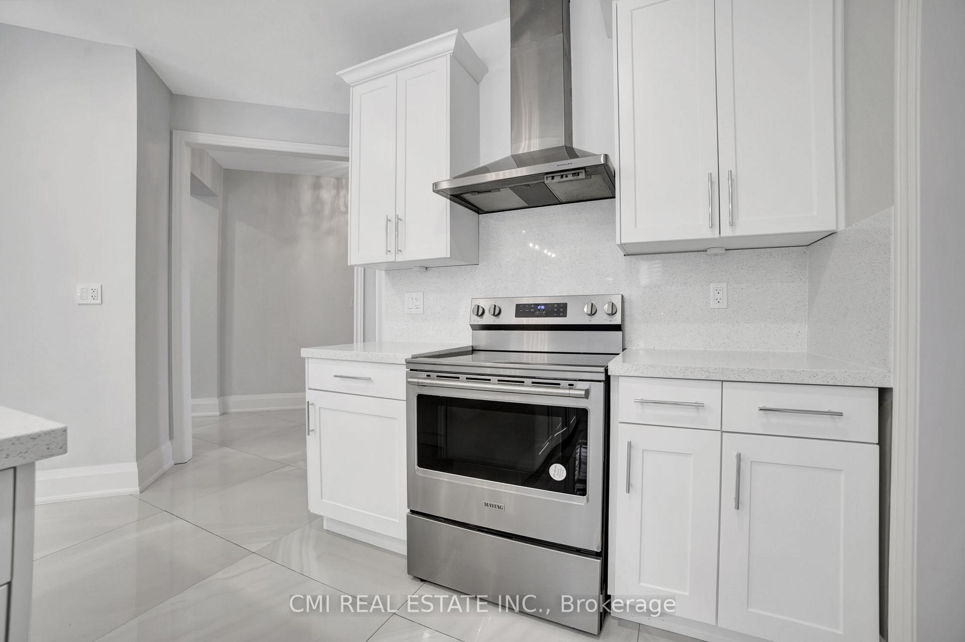 Photo 24 of 2171 Jardine Crescent, Burlington, Orchard — HOMEH