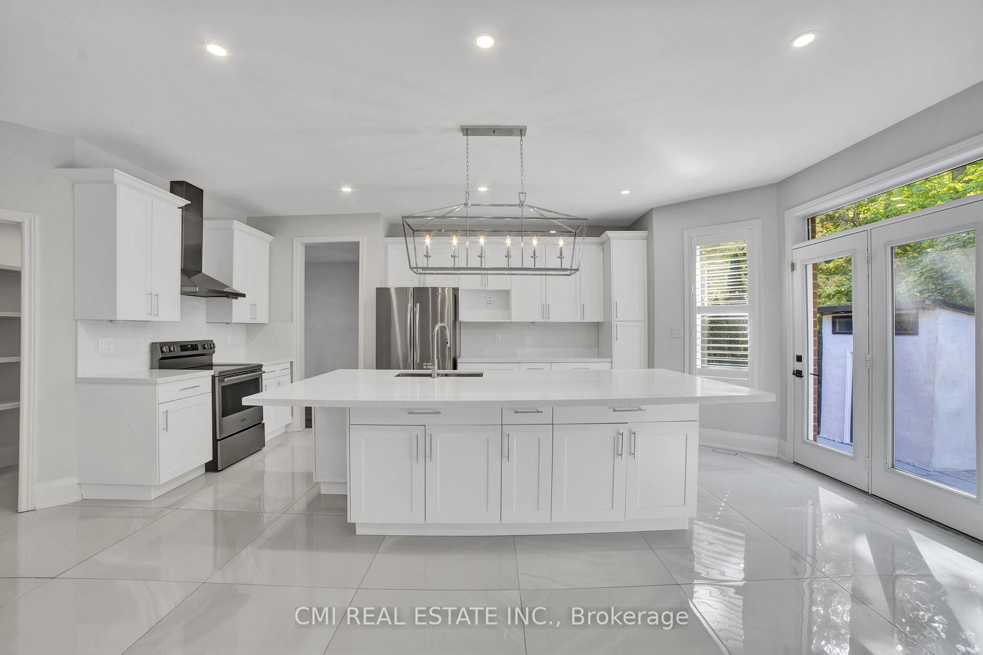 Photo 26 of 2171 Jardine Crescent, Burlington, Orchard — HOMEH