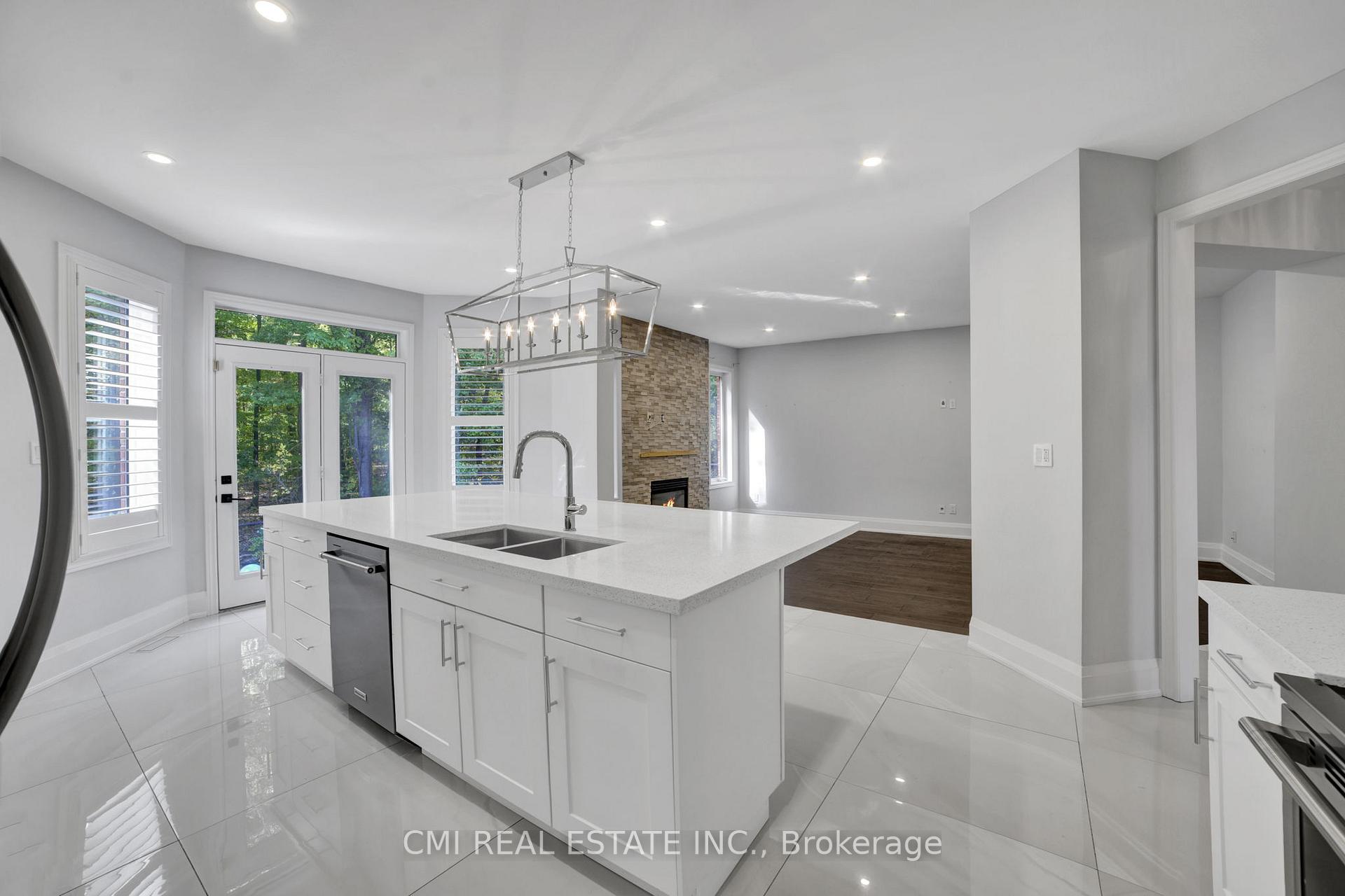 Photo 28 of 2171 Jardine Crescent, Burlington, Orchard — HOMEH