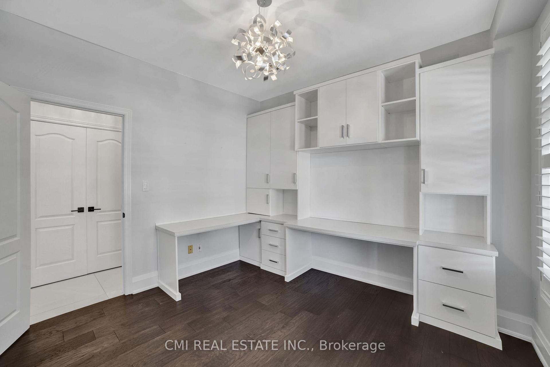 Photo 31 of 2171 Jardine Crescent, Burlington, Orchard — HOMEH