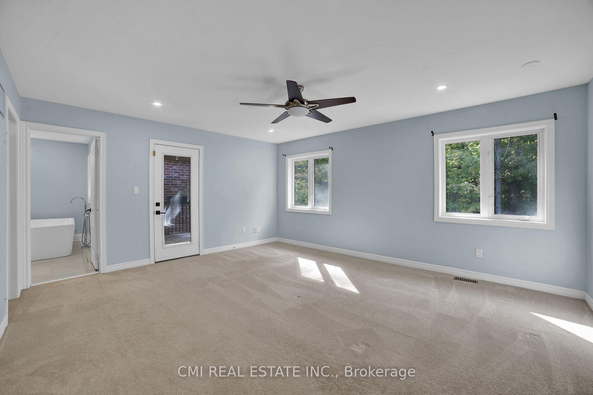 Photo 42 of 2171 Jardine Crescent, Burlington, Orchard — HOMEH