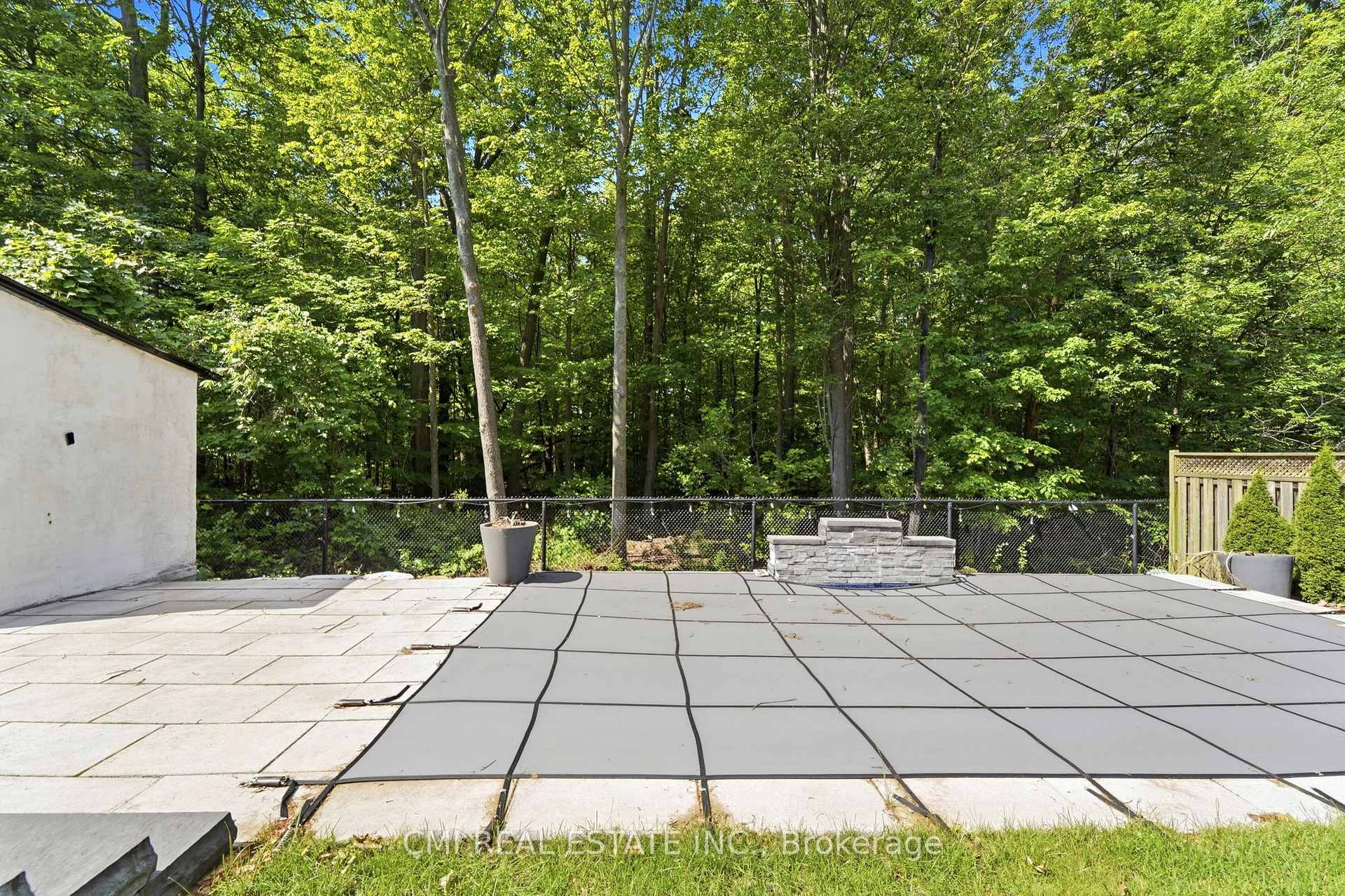 Photo 47 of 2171 Jardine Crescent, Burlington, Orchard — HOMEH
