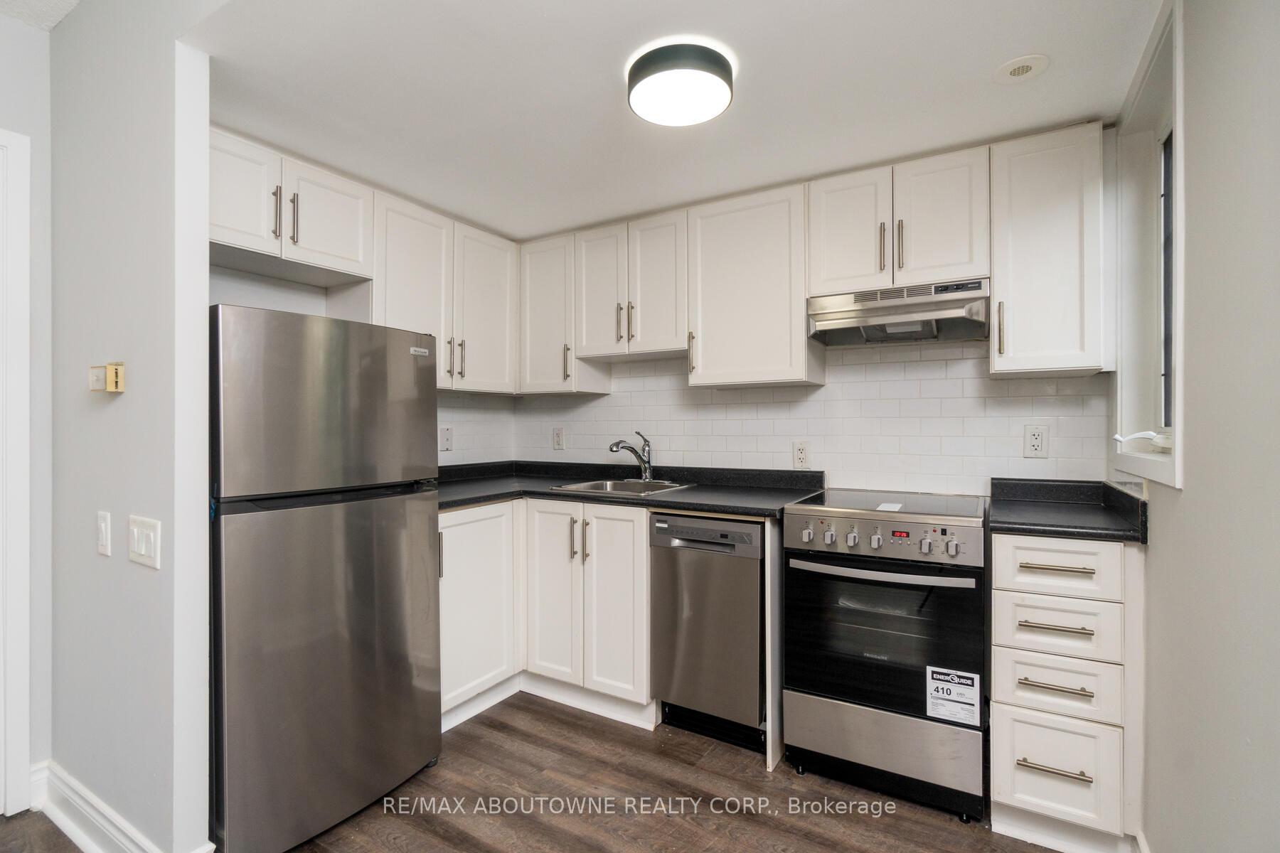 Photo 11 of Unit 79, 9 Windermere Avenue, Toronto, High Park-Swansea — HOMEH