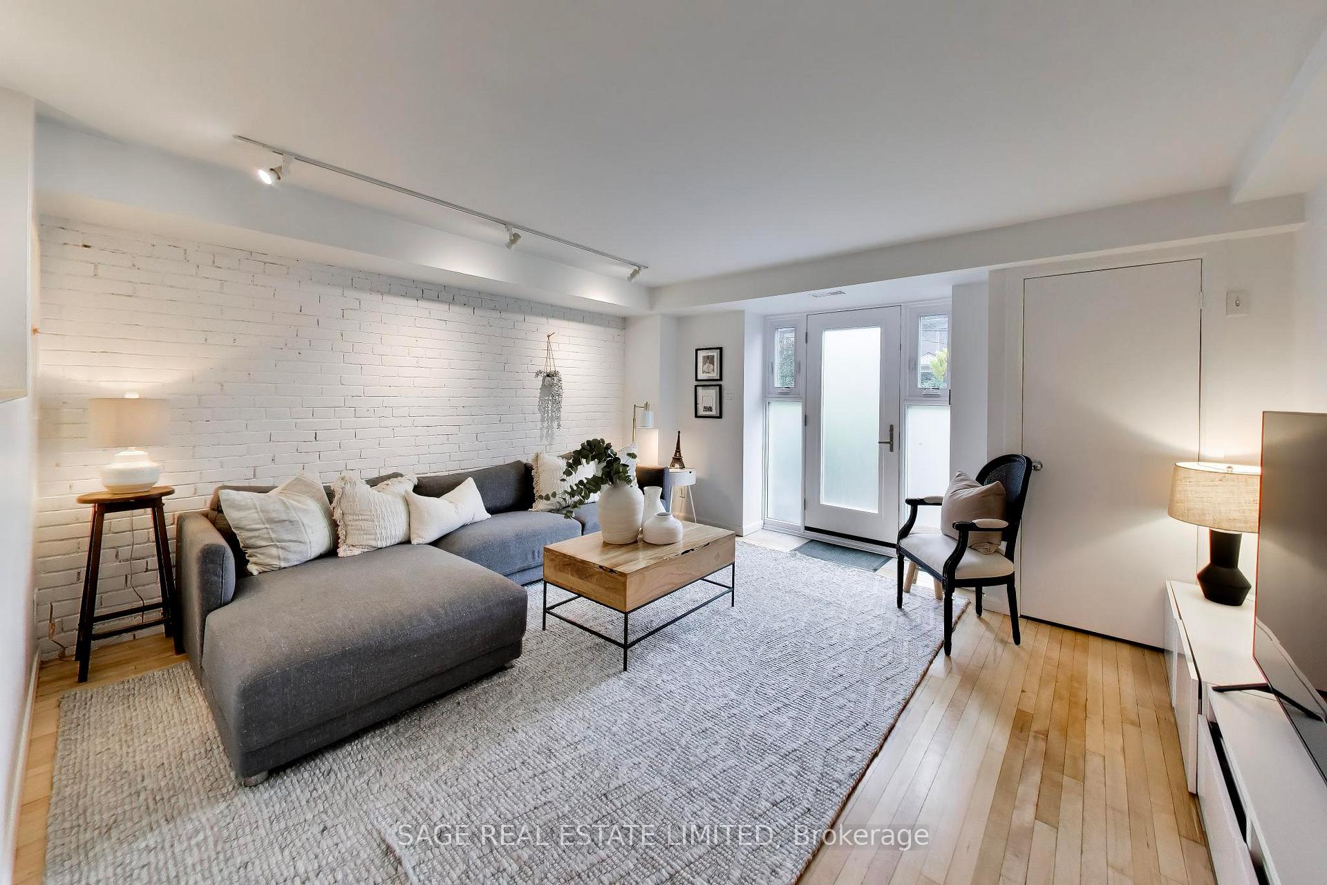 Photo 7 of Unit 111, 660 Pape Avenue, Toronto, North Riverdale — HOMEH