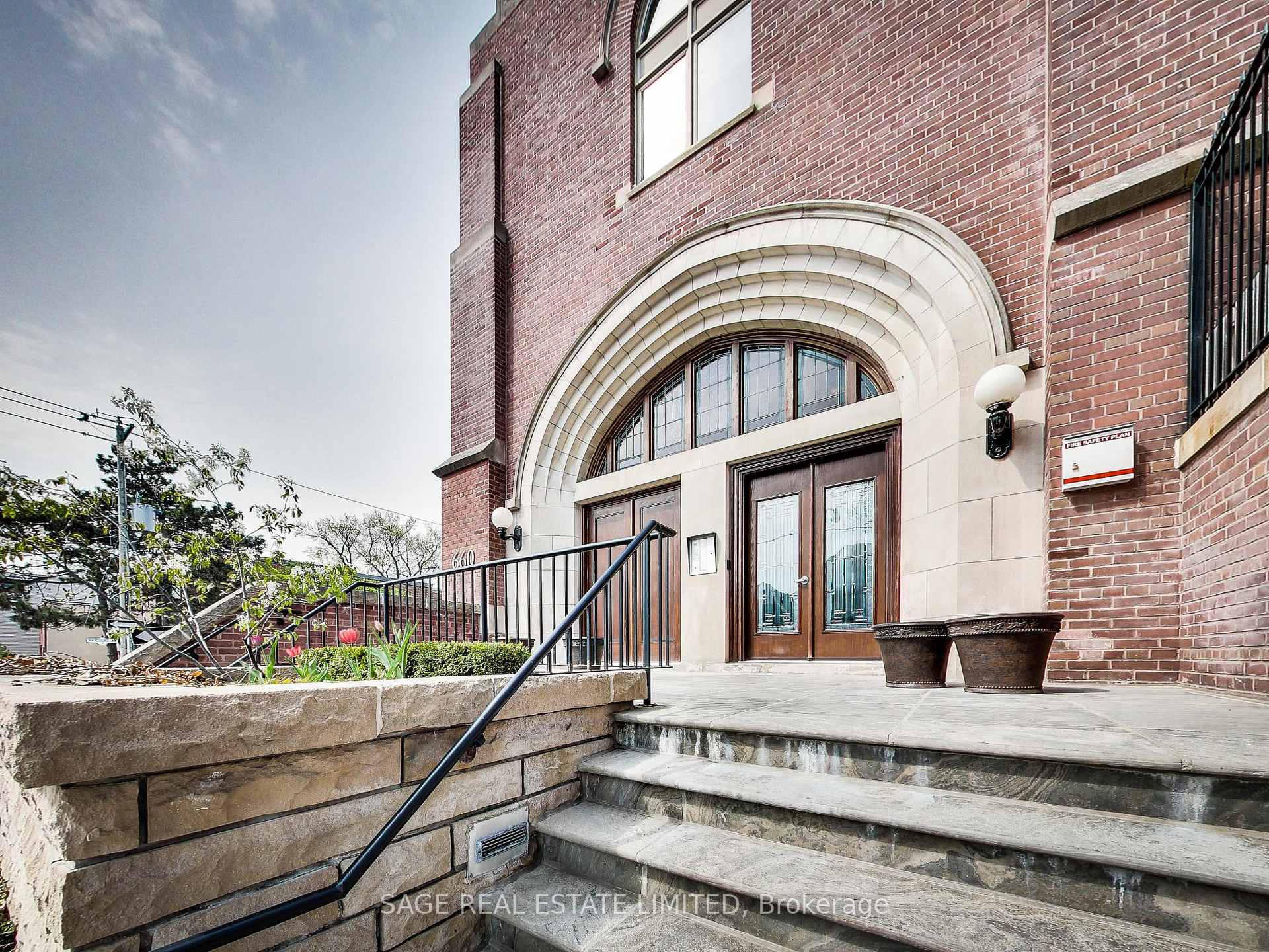 Photo 18 of Unit 111, 660 Pape Avenue, Toronto, North Riverdale — HOMEH