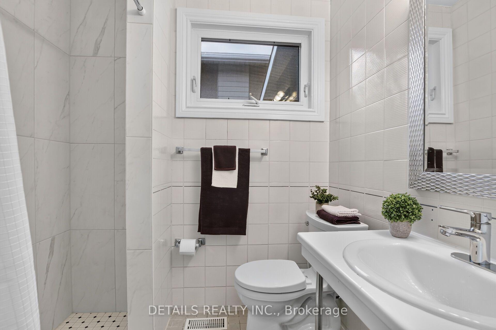 Photo 27 of 2193 Fife Crescent, Ottawa, Elmvale Acres — HOMEH