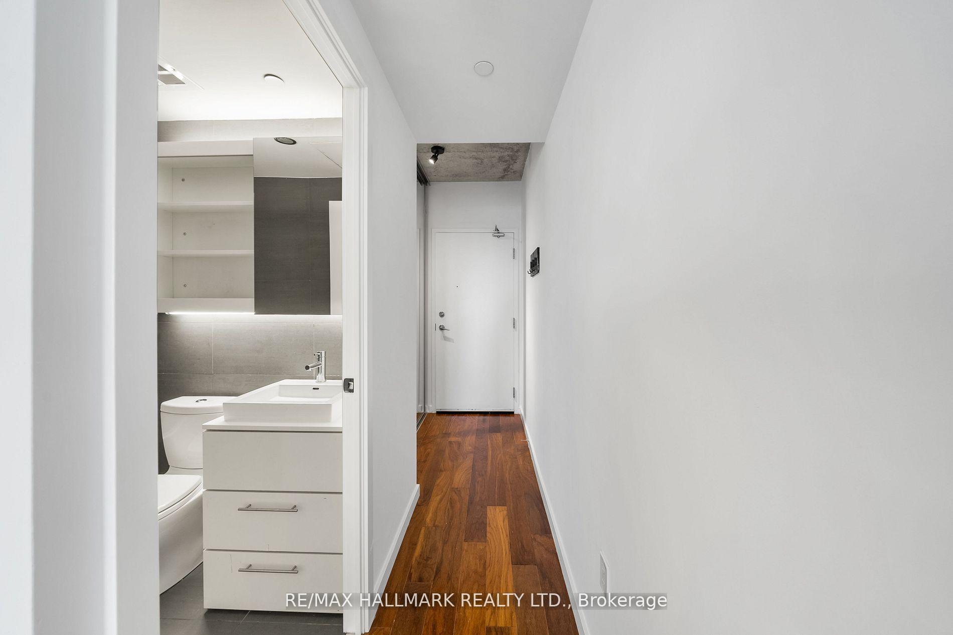 Photo 14 of Unit 917, 51 Trolley Crescent, Toronto, Moss Park — HOMEH
