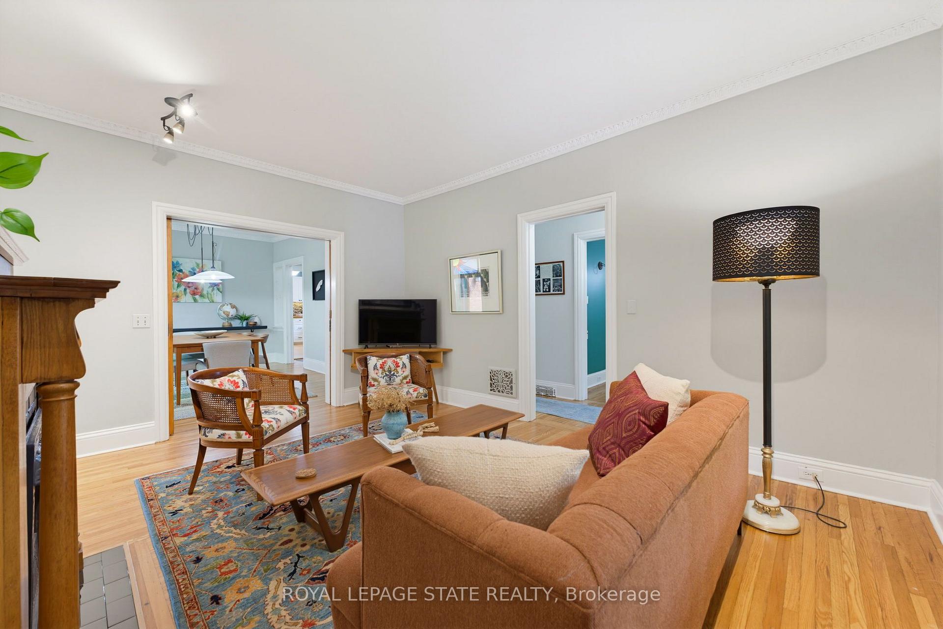Photo 7 of 109 Victoria Street, Hamilton, Dundas — HOMEH