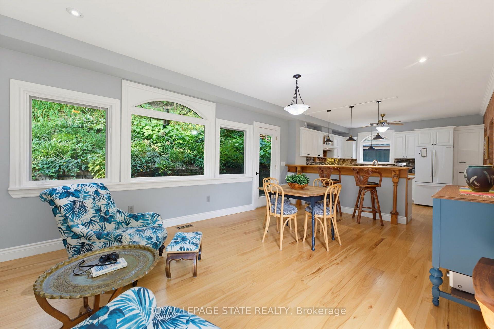 Photo 16 of 109 Victoria Street, Hamilton, Dundas — HOMEH