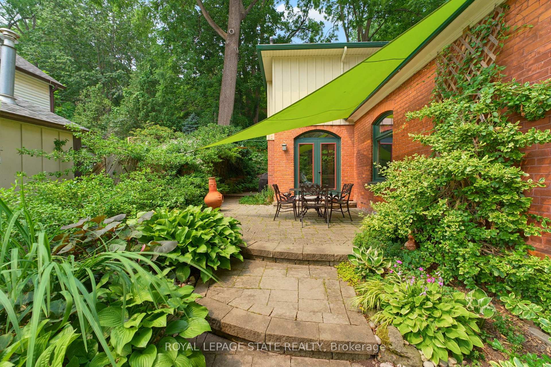 Photo 26 of 109 Victoria Street, Hamilton, Dundas — HOMEH