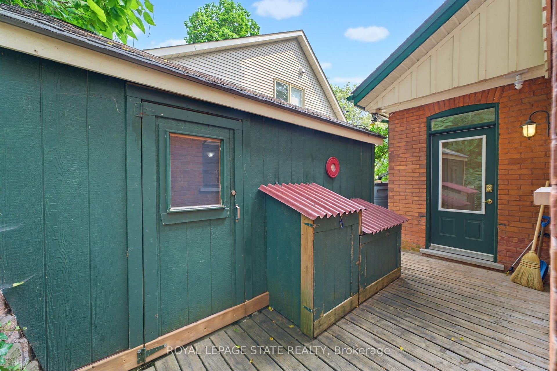 Photo 33 of 109 Victoria Street, Hamilton, Dundas — HOMEH