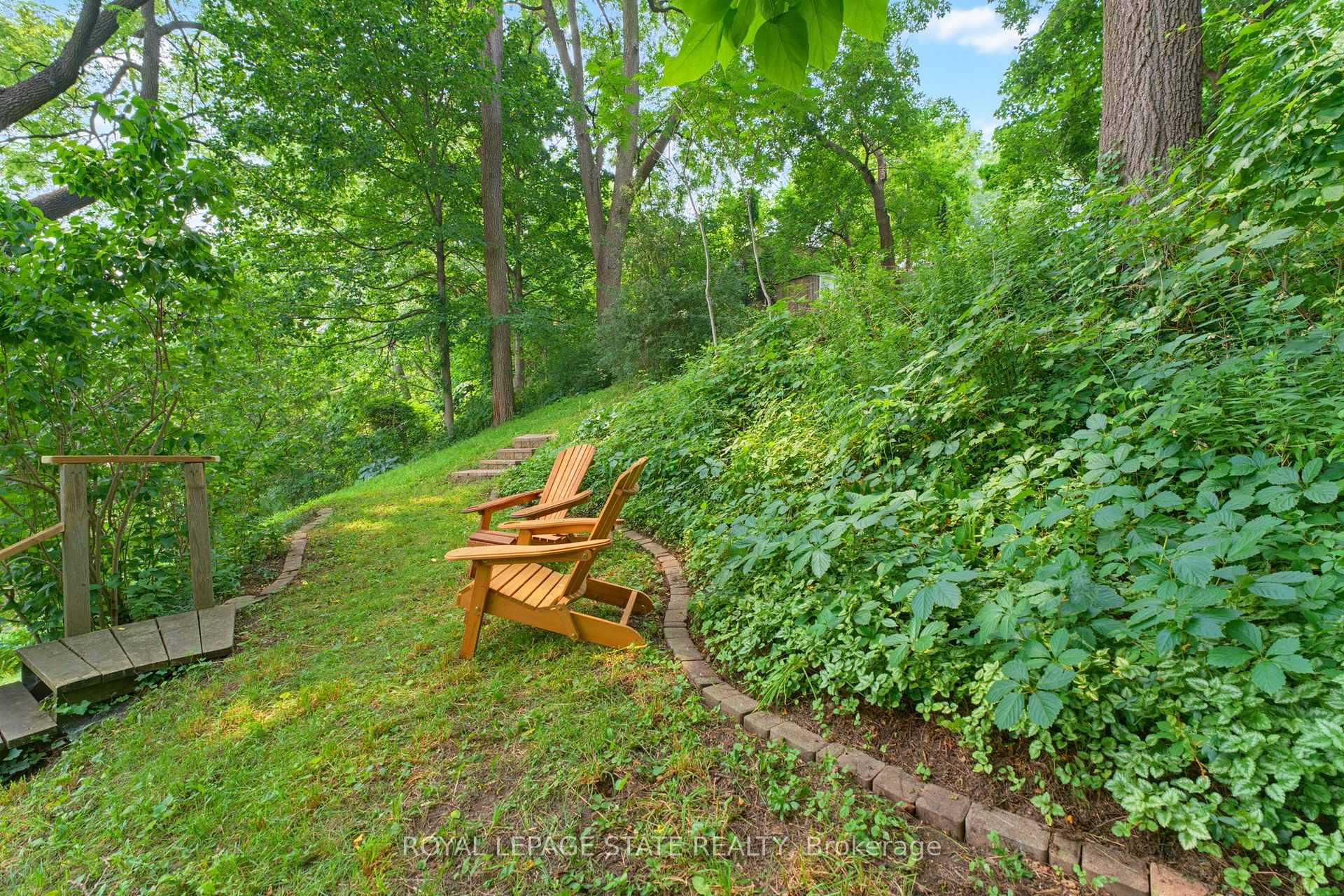 Photo 34 of 109 Victoria Street, Hamilton, Dundas — HOMEH