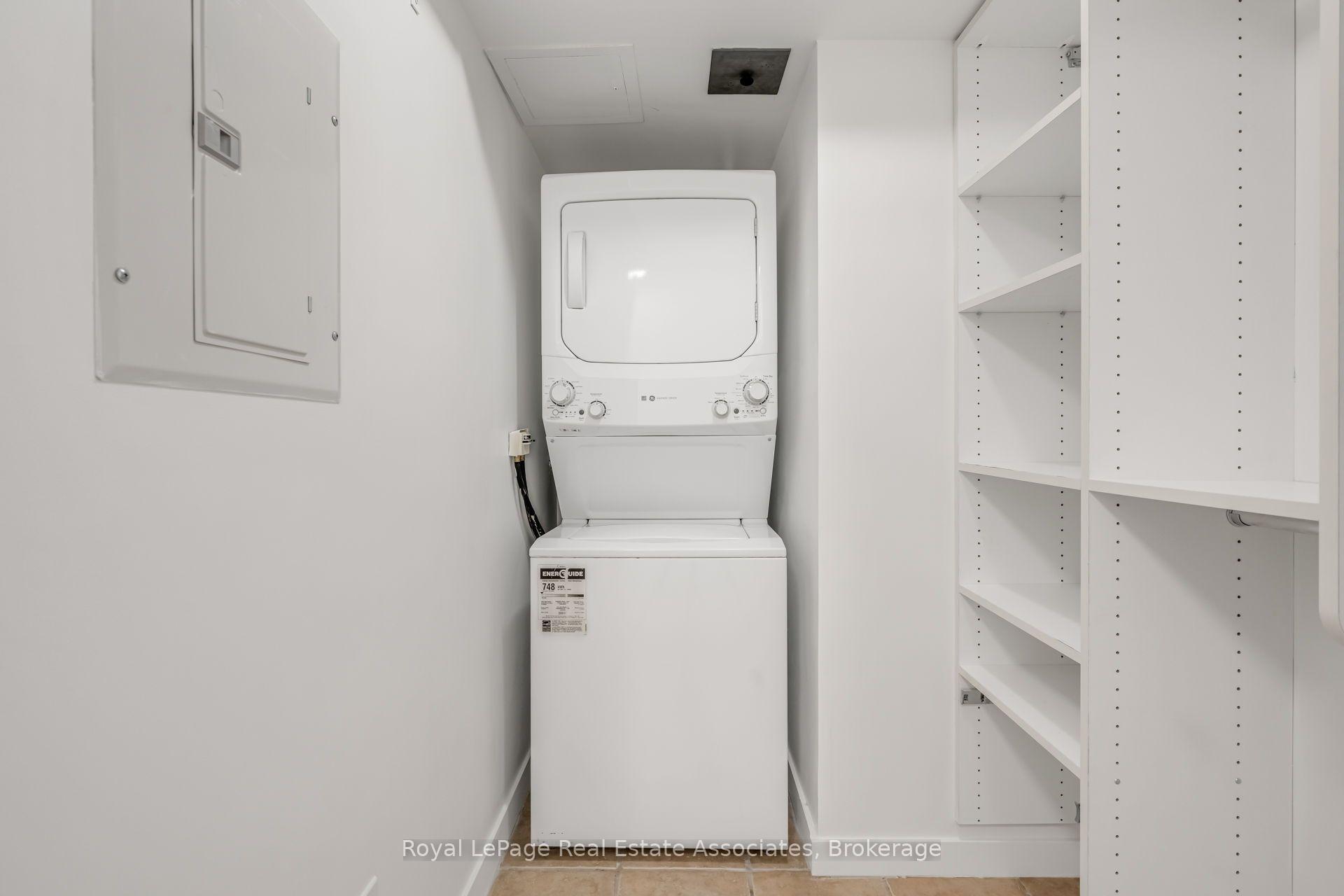 Photo 9 of Unit 706, 4 Elsinore Path, Etobicoke, New Toronto — HOMEH