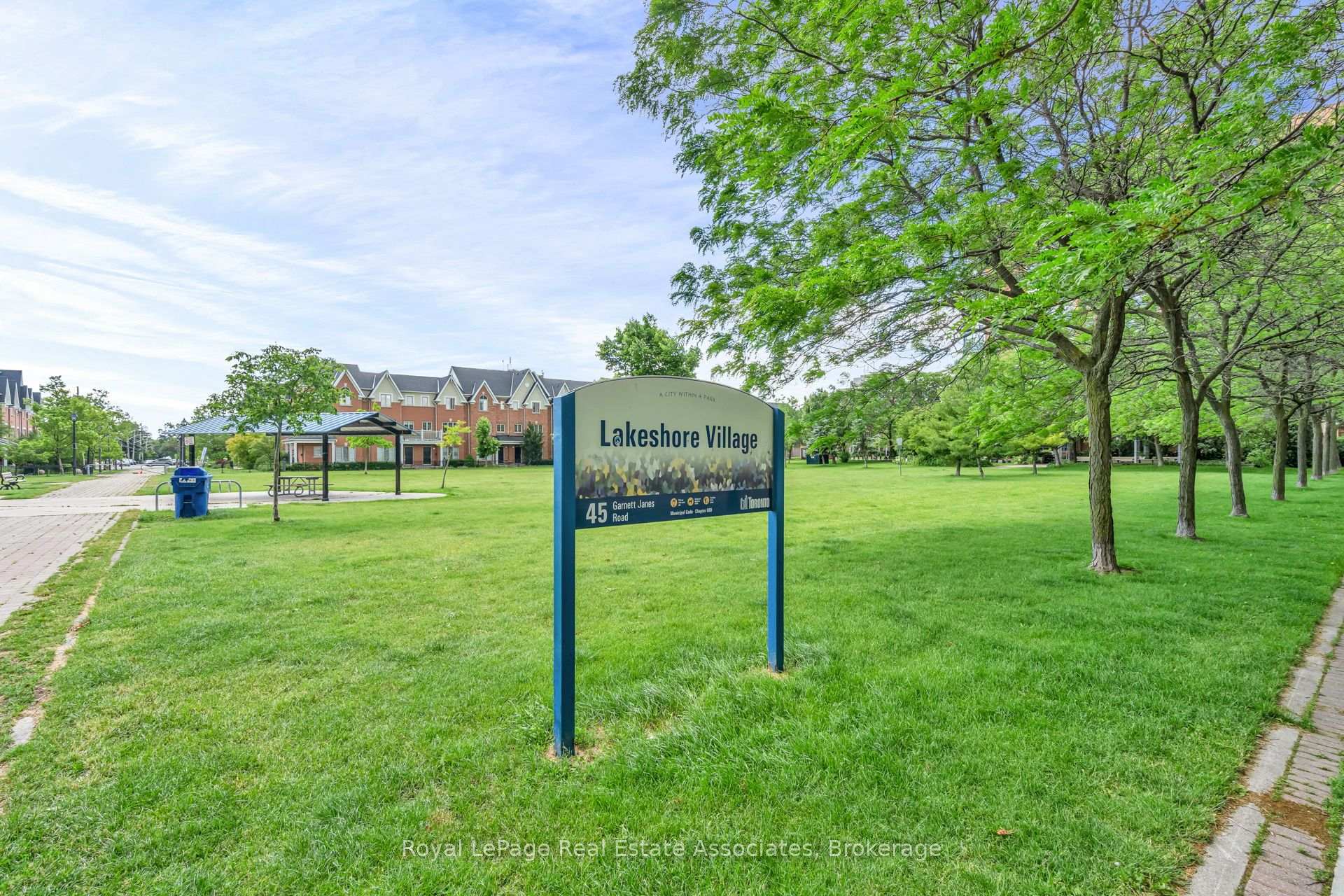 Photo 30 of Unit 706, 4 Elsinore Path, Etobicoke, New Toronto — HOMEH