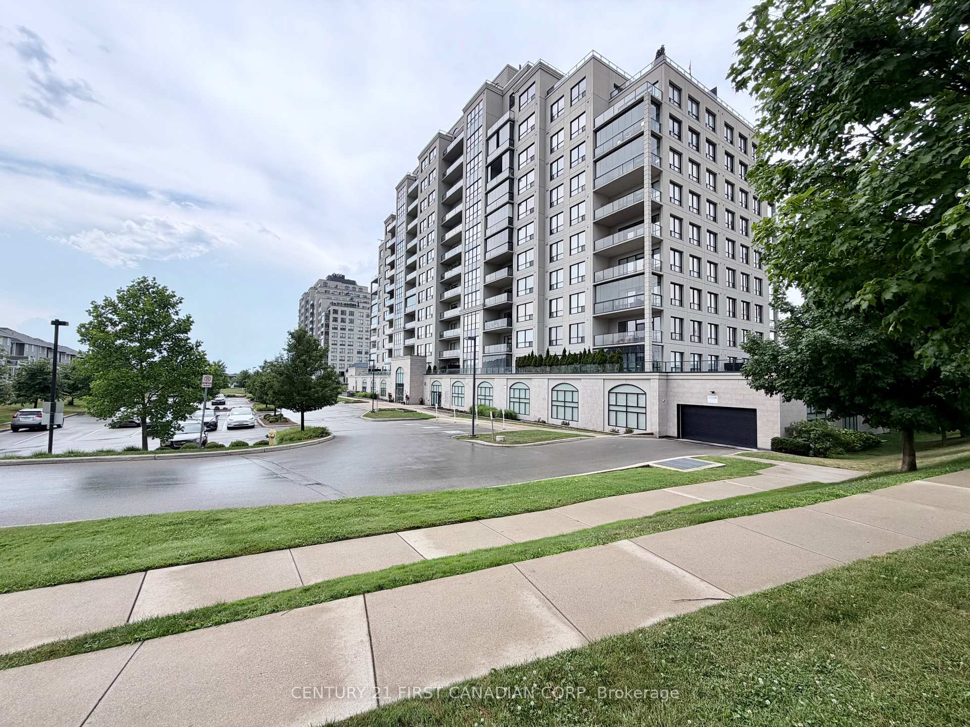 Photo of Unit 504, 240 Villagewalk Boulevard