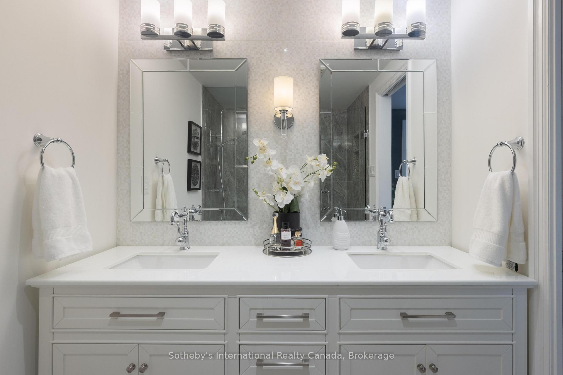 Photo 27 of 456 Aspen Forest Drive, Oakville, Ford — HOMEH