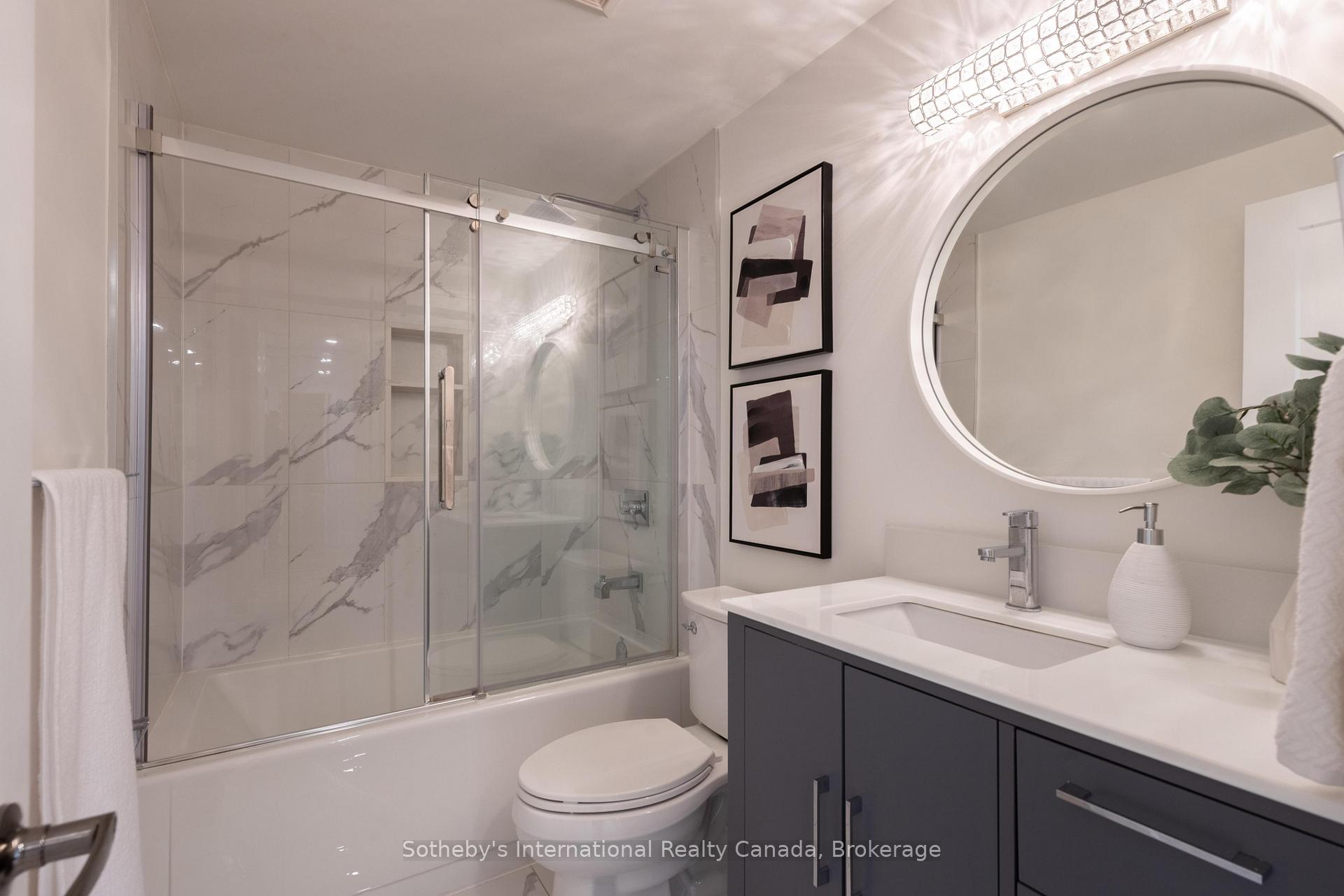 Photo 33 of 456 Aspen Forest Drive, Oakville, Ford — HOMEH