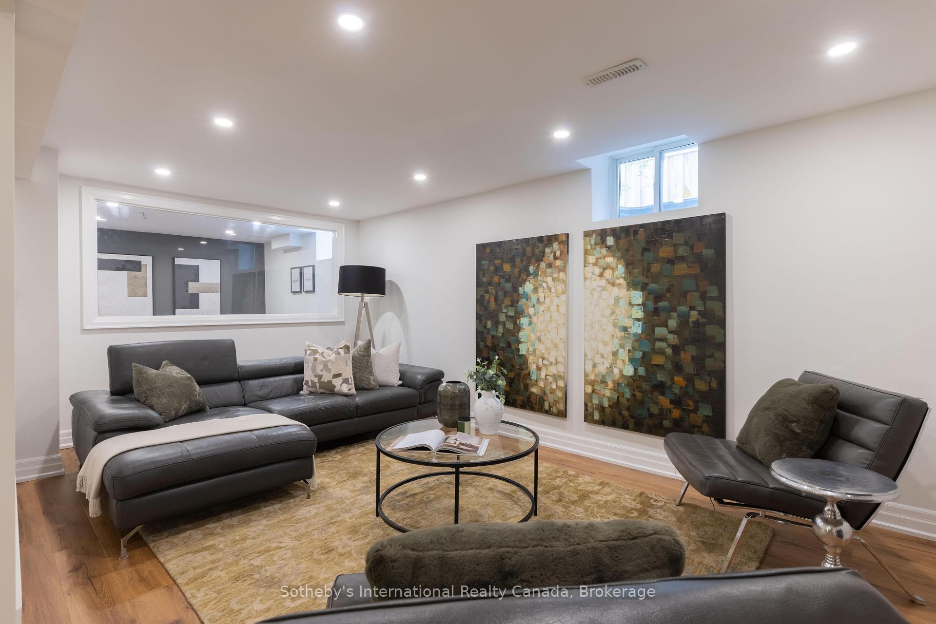 Photo 39 of 456 Aspen Forest Drive, Oakville, Ford — HOMEH