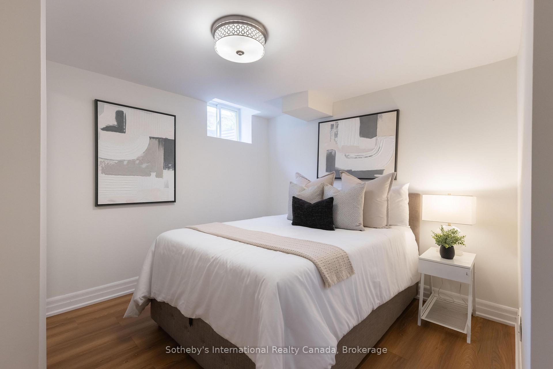 Photo 41 of 456 Aspen Forest Drive, Oakville, Ford — HOMEH