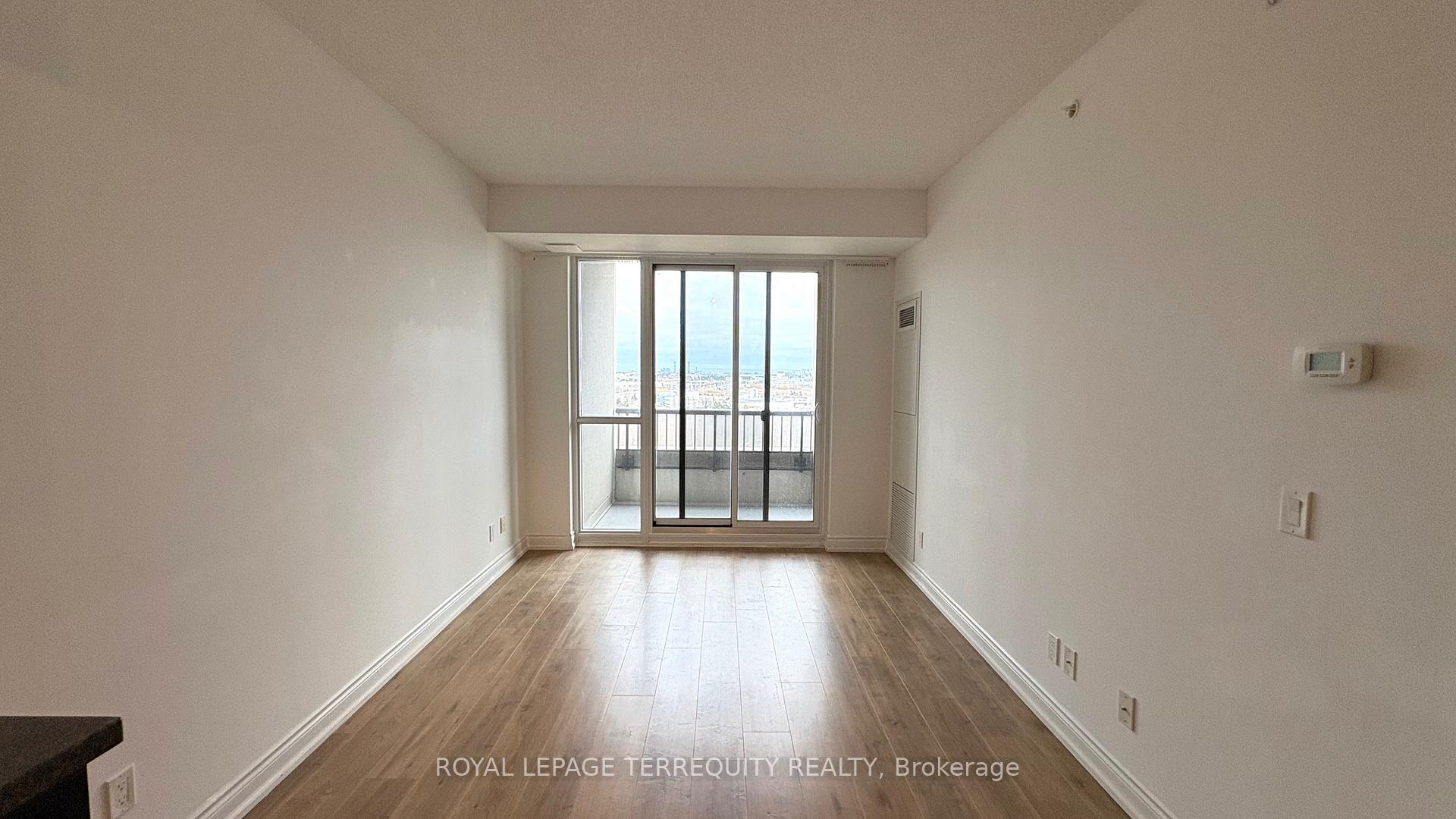 Photo 3 of Unit 1609, 38 Cedarland Drive, Markham, Unionville — HOMEH