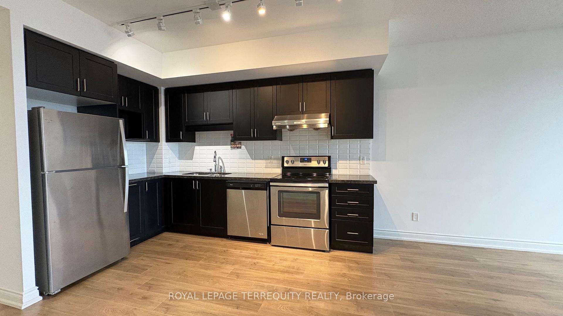 Photo 5 of Unit 1609, 38 Cedarland Drive, Markham, Unionville — HOMEH