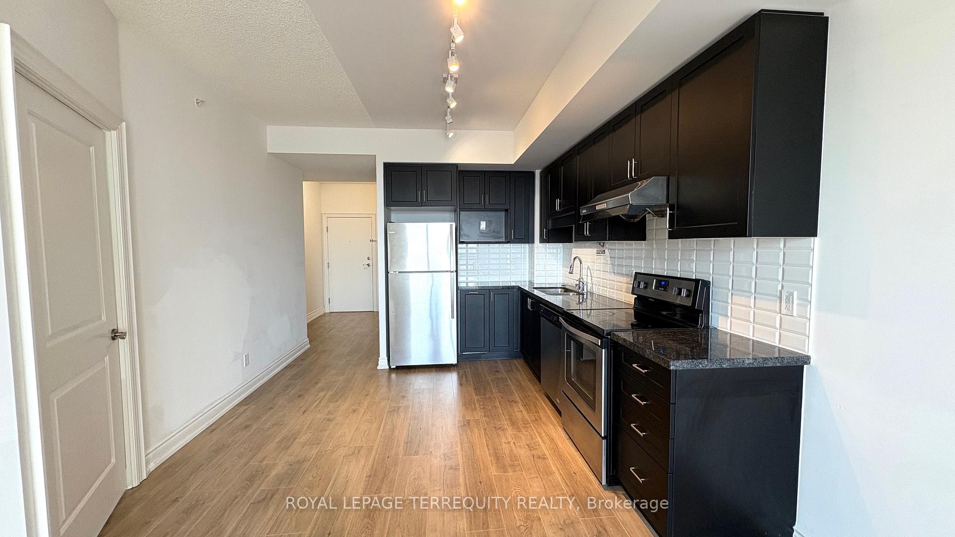 Photo 6 of Unit 1609, 38 Cedarland Drive, Markham, Unionville — HOMEH