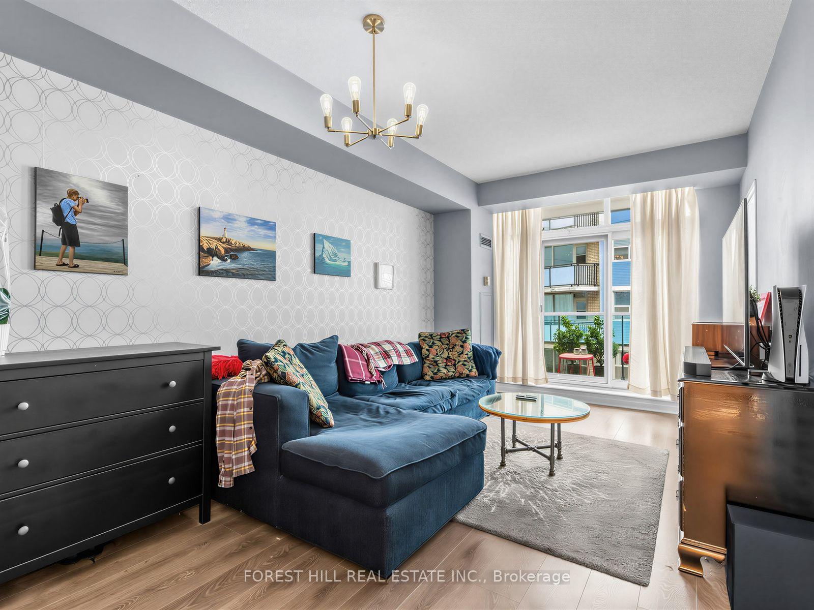 Photo 5 of Unit 804, 70 Alexander Street, Toronto, Church-Yonge Corridor — HOMEH