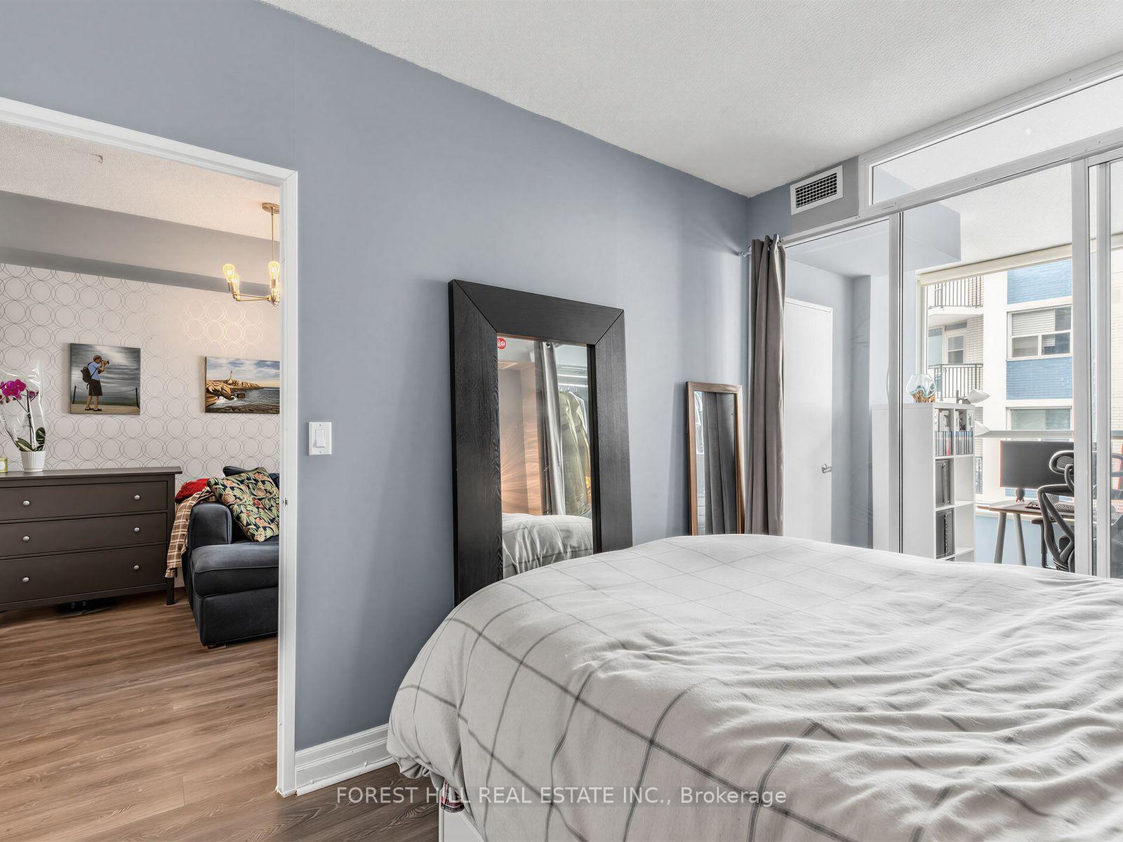 Photo 16 of Unit 804, 70 Alexander Street, Toronto, Church-Yonge Corridor — HOMEH