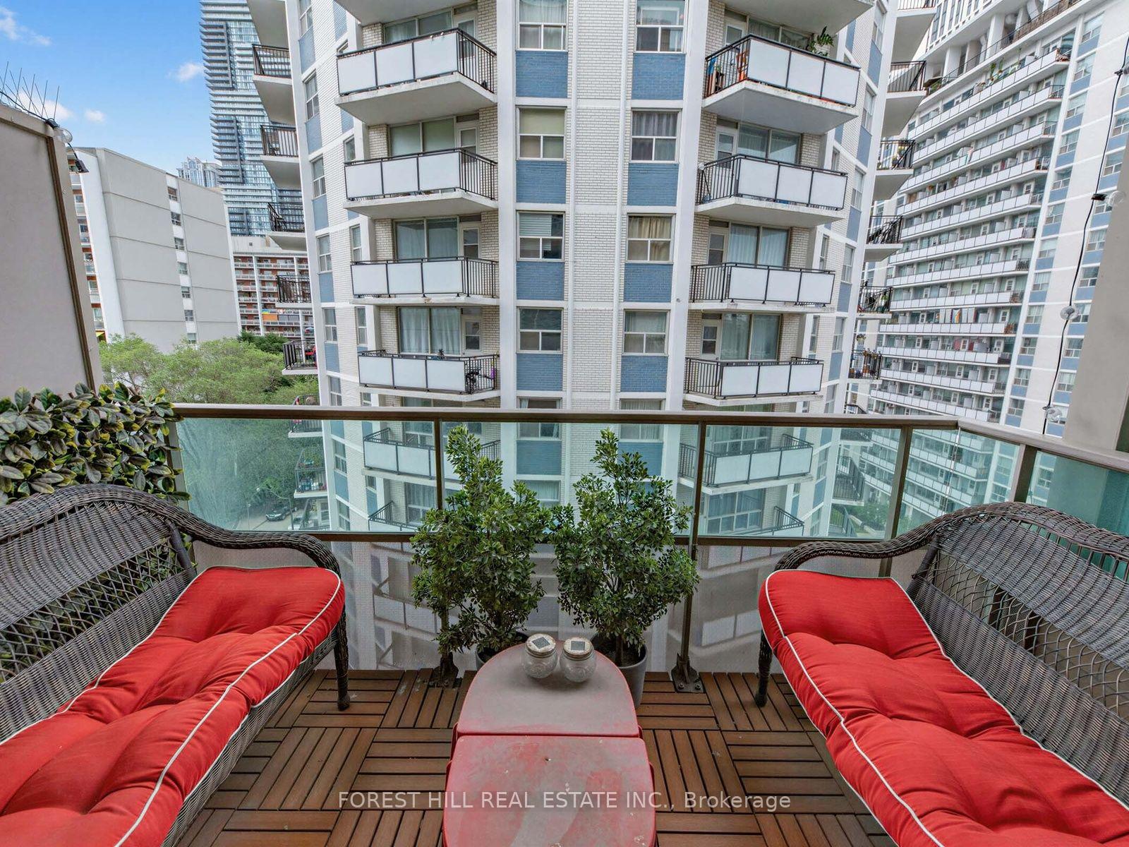Photo 25 of Unit 804, 70 Alexander Street, Toronto, Church-Yonge Corridor — HOMEH