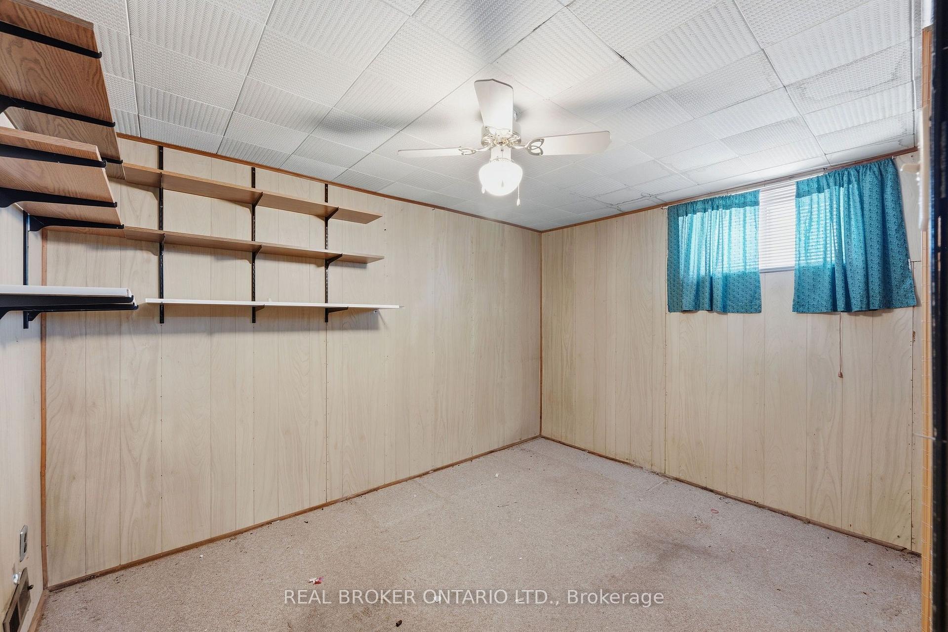 Photo 33 of 385 Enfield Avenue, Ottawa, Vanier — HOMEH