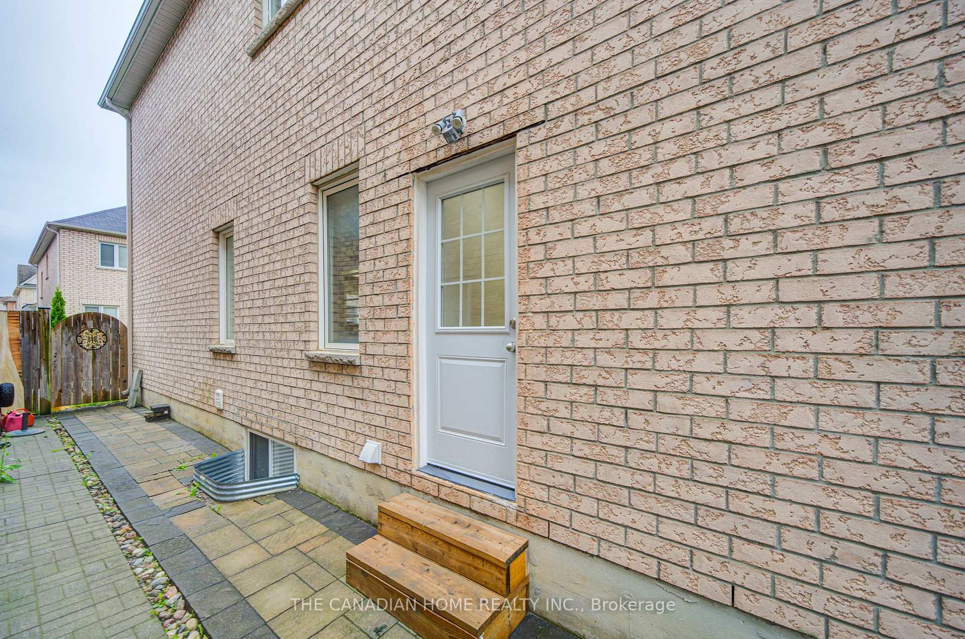 Photo 46 of 1599 Brandy Court, Pickering, Duffin Heights — HOMEH