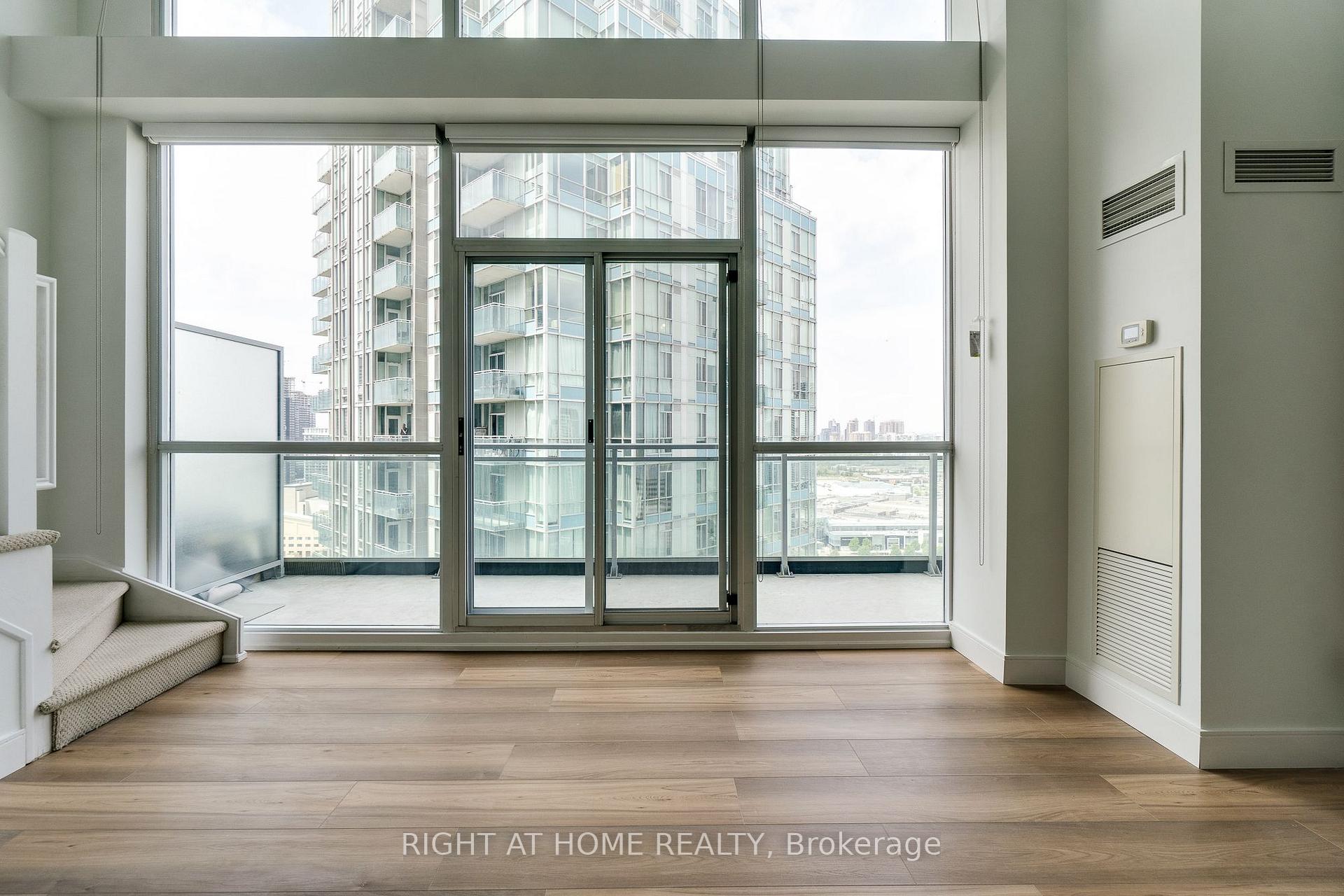 Photo 6 of Unit 2702, 223 Webb Drive, Mississauga, City Centre — HOMEH