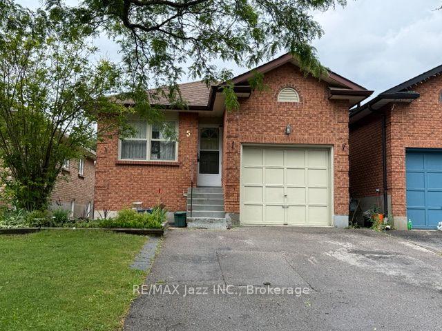 Photo 1 of 5 Turnberry Crescent, Clarington, Courtice — HOMEH