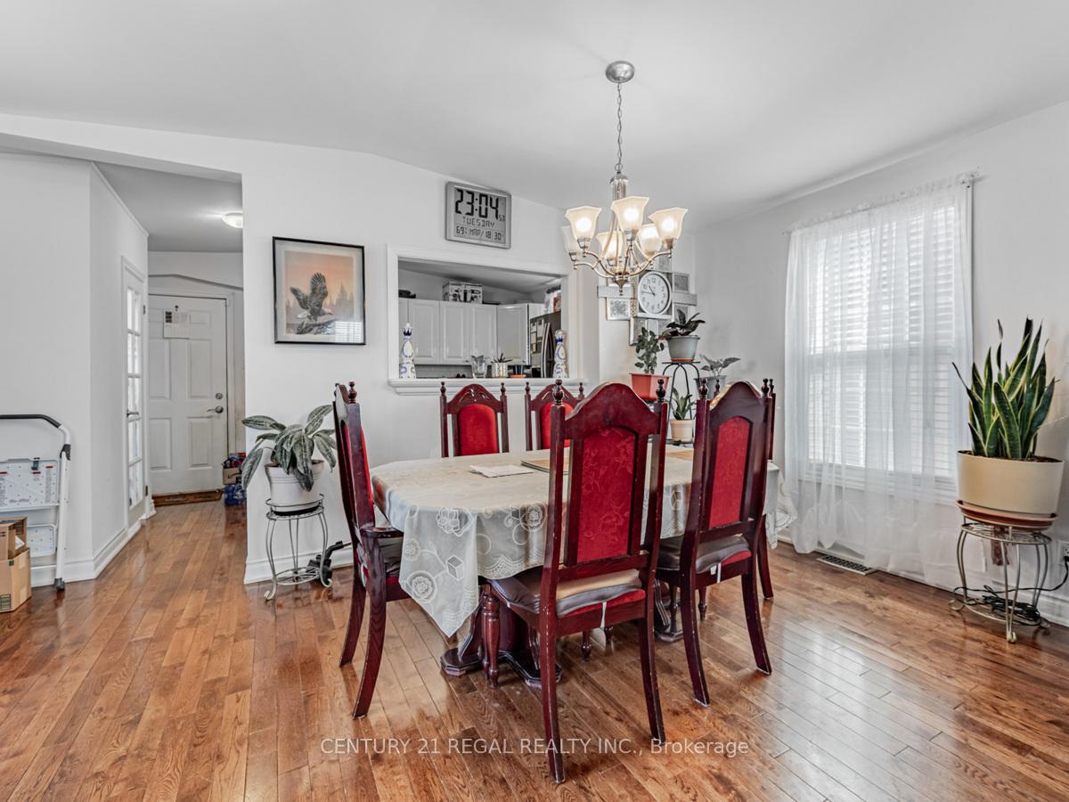 Photo 8 of 160 Bruce Street, Oshawa, Central — HOMEH