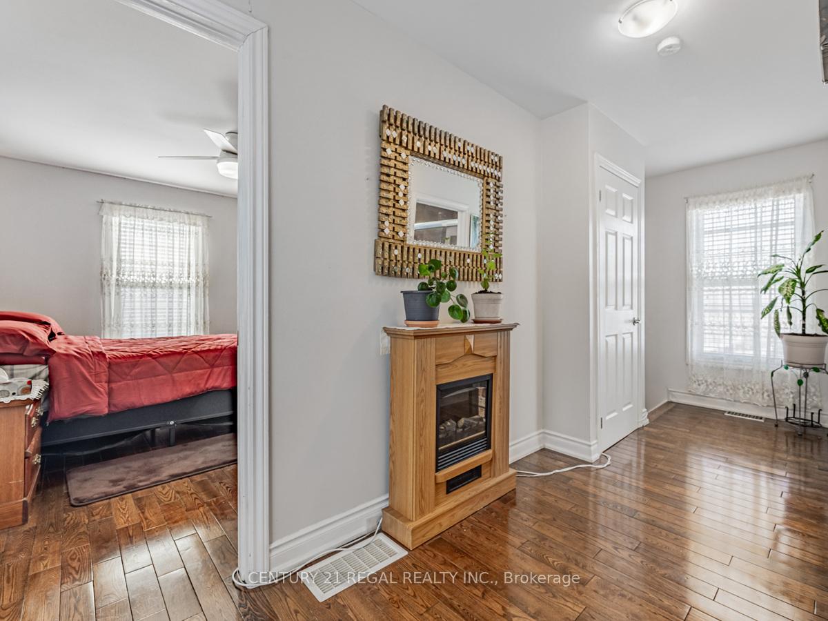 Photo 15 of 160 Bruce Street, Oshawa, Central — HOMEH