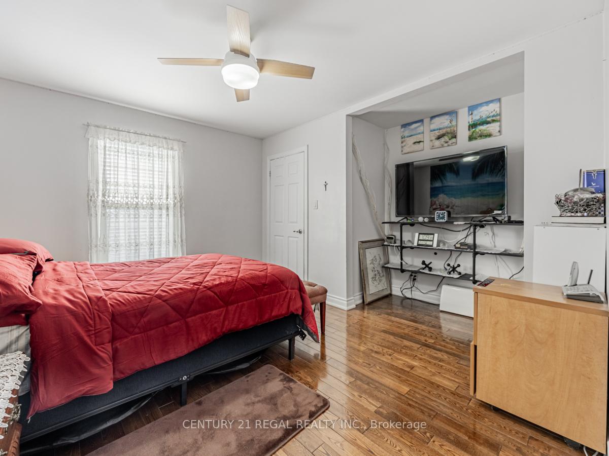 Photo 16 of 160 Bruce Street, Oshawa, Central — HOMEH