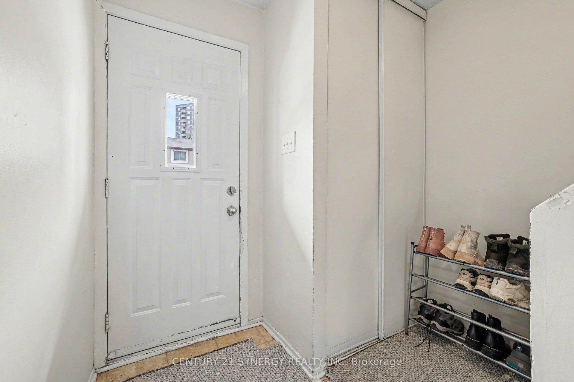 Photo 3 of Unit 73, 1239 Bowmount Street, Ottawa, Cyrville — HOMEH