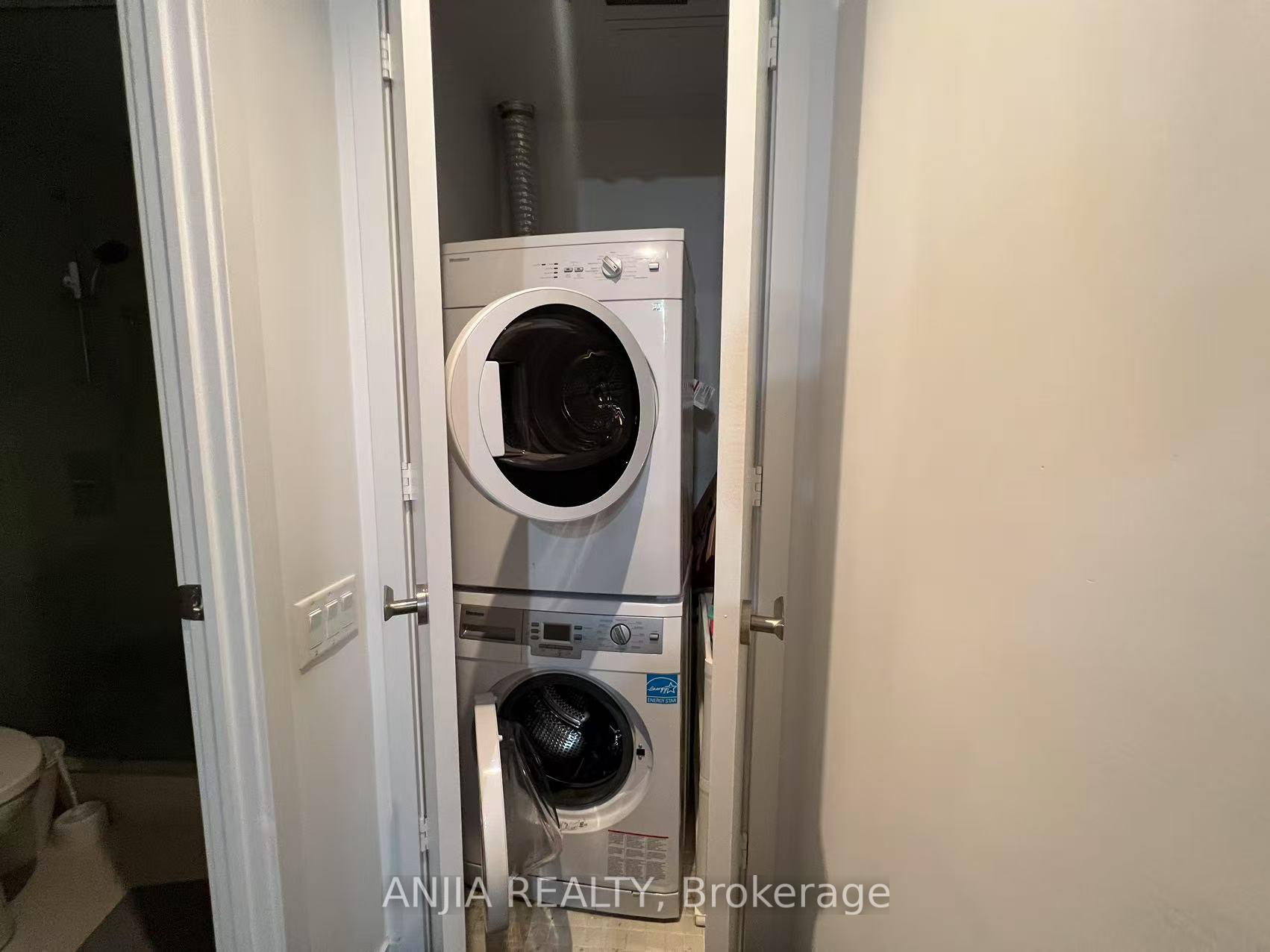 Photo 8 of Unit 1107, 5 St.joseph Street, Toronto, Bay Street Corridor — HOMEH