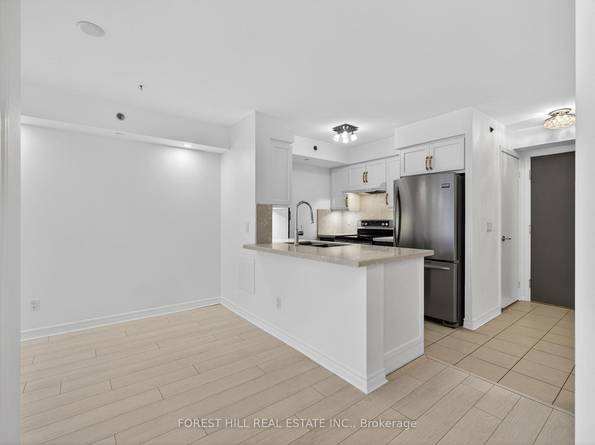 Photo 9 of Unit 224, 35 Saranac Boulevard, Toronto, Englemount-Lawrence — HOMEH