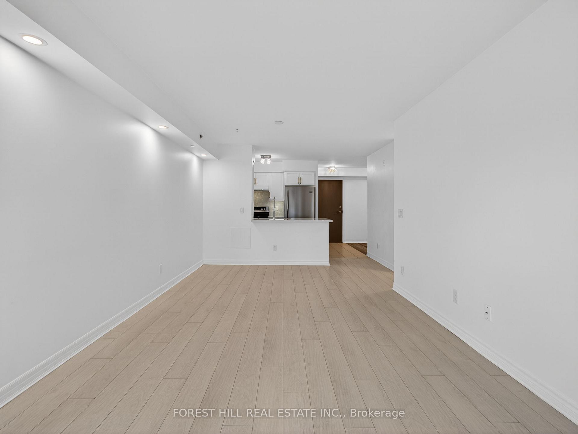 Photo 15 of Unit 224, 35 Saranac Boulevard, Toronto, Englemount-Lawrence — HOMEH