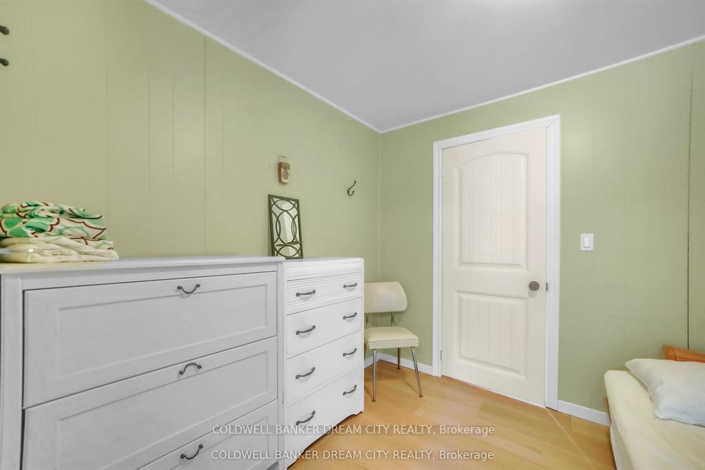 Photo 14 of 1004A Almond Lane, Frontenac, Frontenac Centre — HOMEH