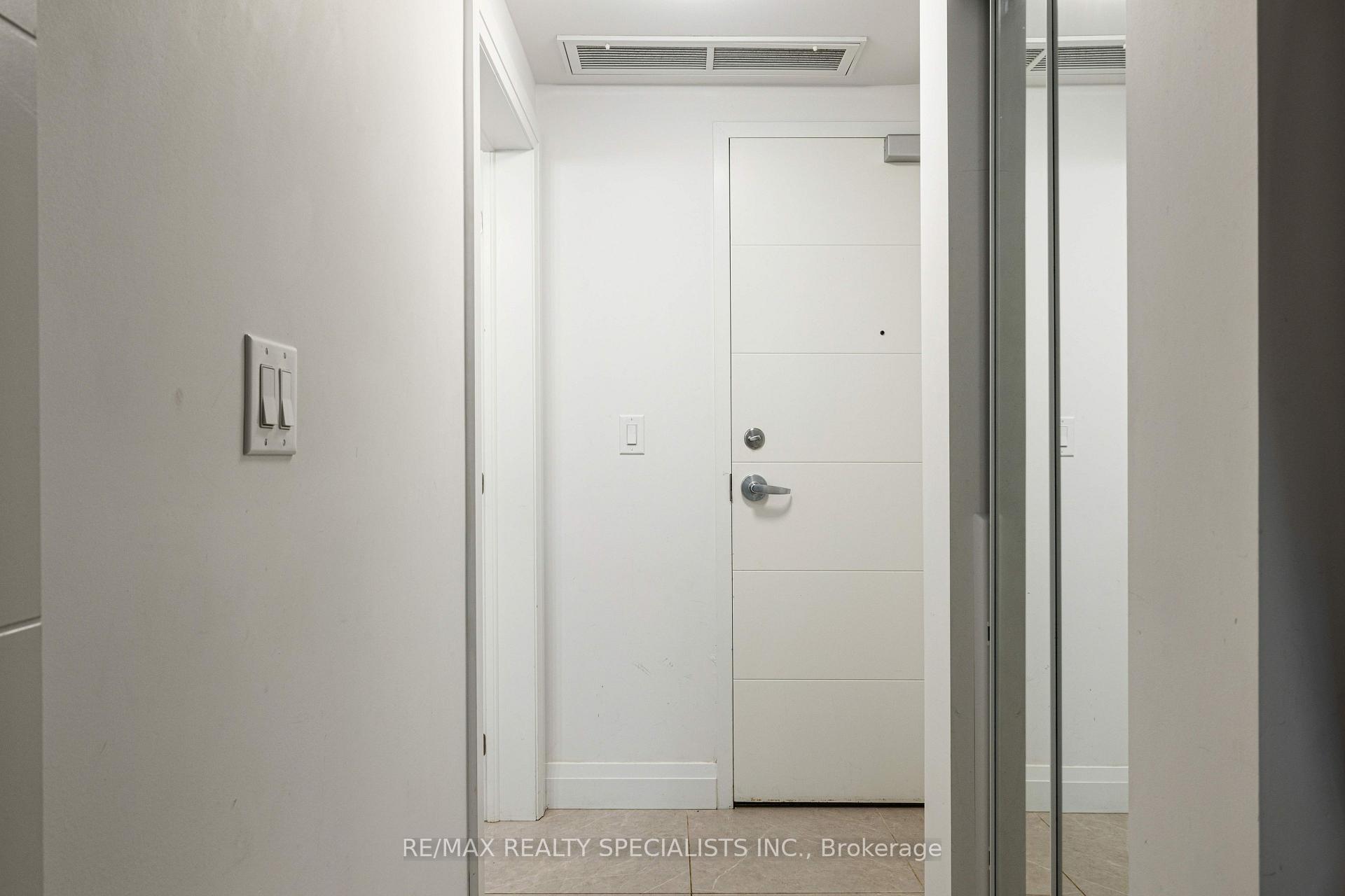 Photo 5 of Unit 522, 652 Princess Street, Kingston, Central City East — HOMEH