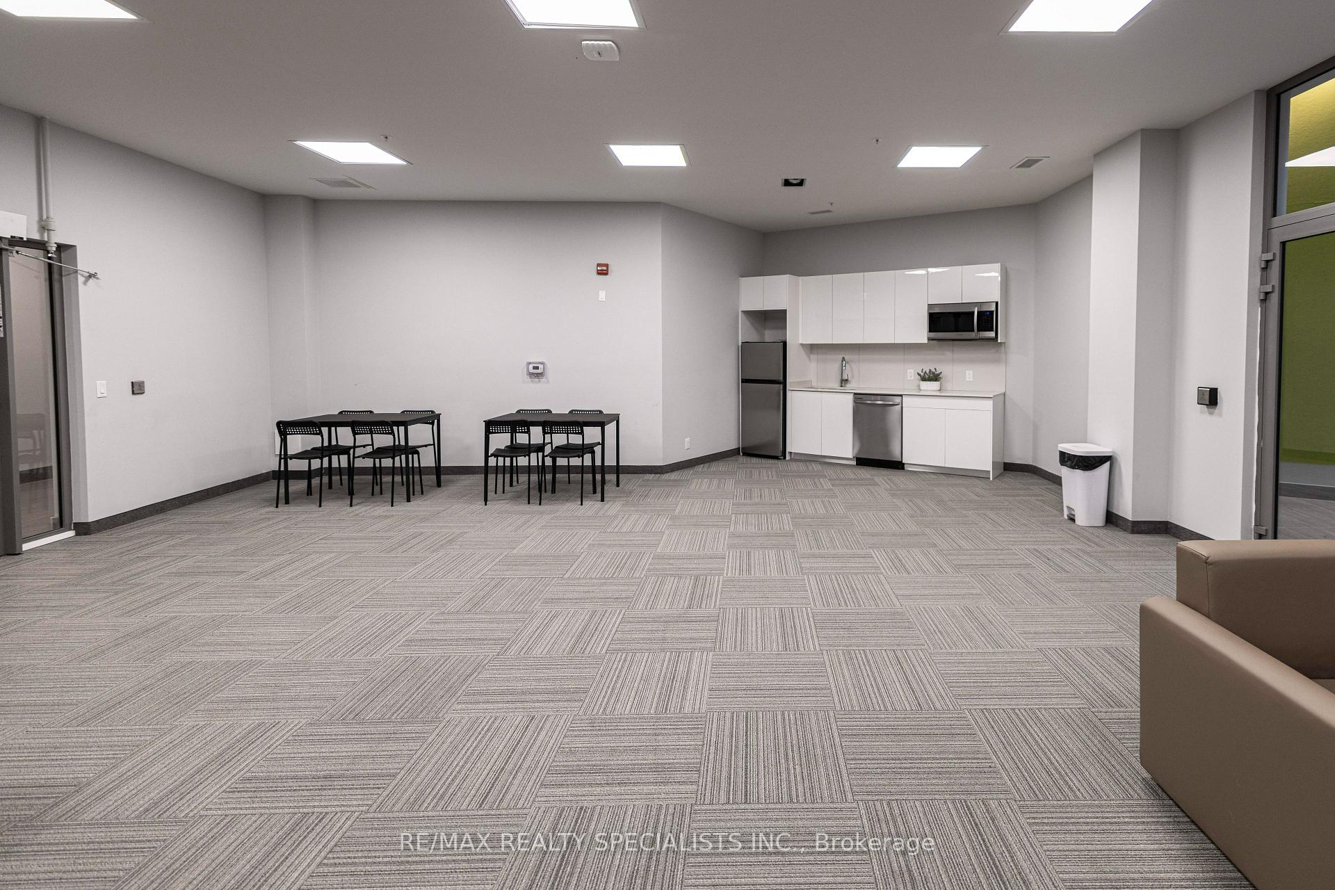 Photo 23 of Unit 522, 652 Princess Street, Kingston, Central City East — HOMEH