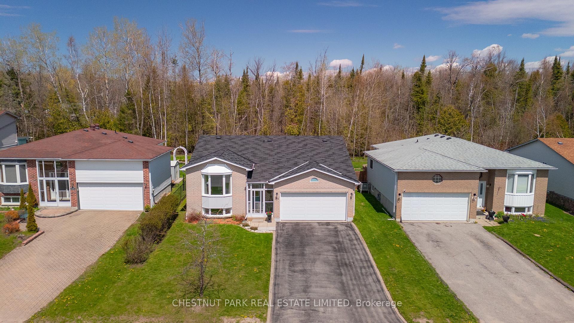 Photo 2 of 788 Rose Lane, Innisfil, Alcona — HOMEH