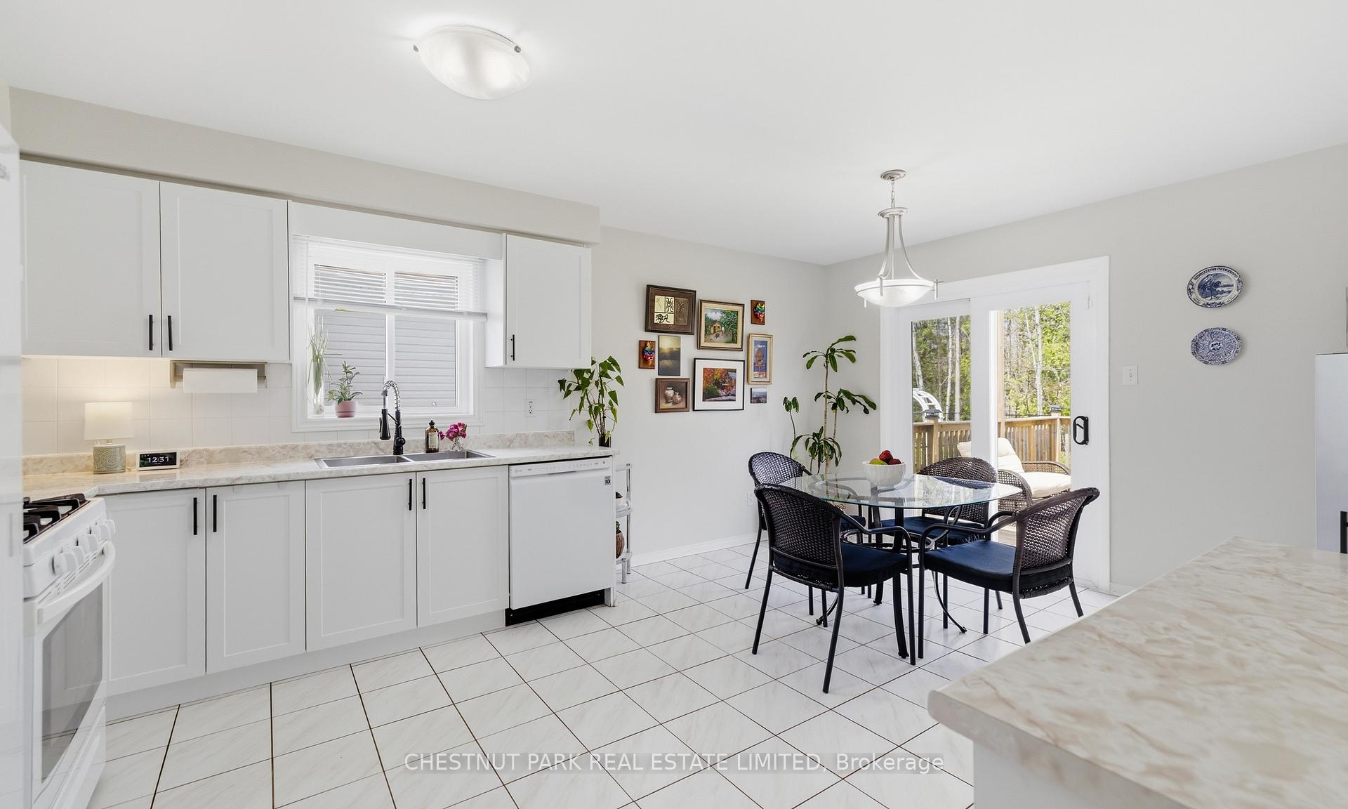 Photo 10 of 788 Rose Lane, Innisfil, Alcona — HOMEH