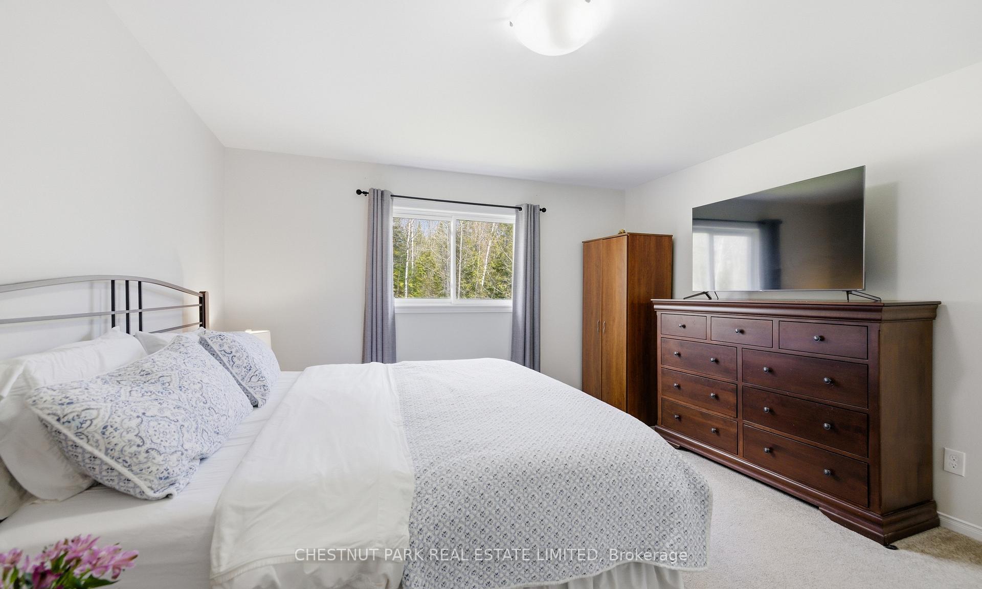 Photo 15 of 788 Rose Lane, Innisfil, Alcona — HOMEH