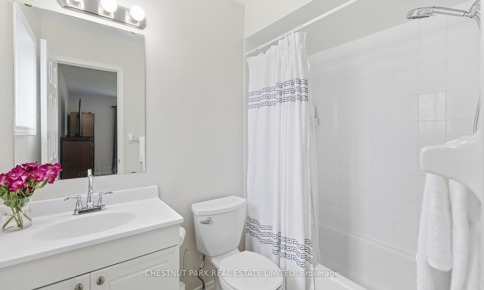 Photo 17 of 788 Rose Lane, Innisfil, Alcona — HOMEH