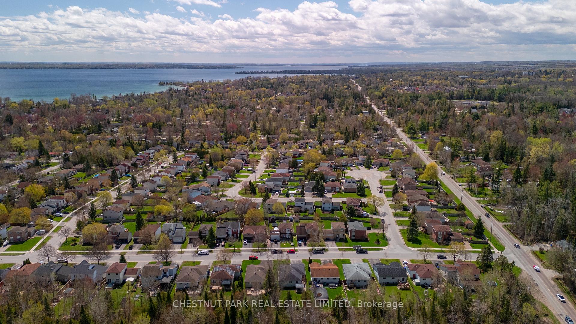 Photo 31 of 788 Rose Lane, Innisfil, Alcona — HOMEH